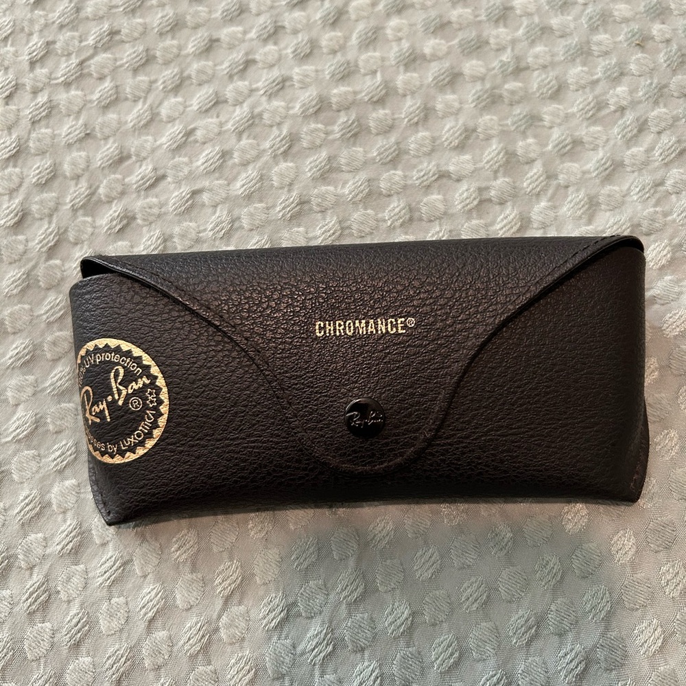 Ray ban case